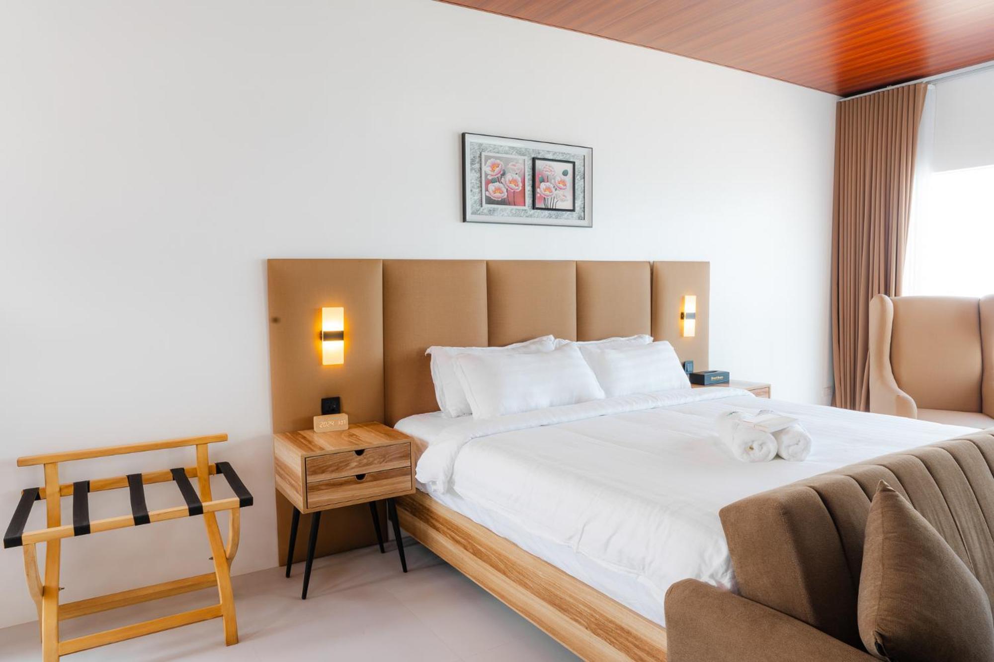 Q Beach Resort Cabangan Экстерьер фото